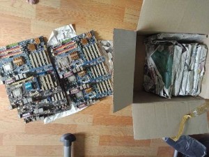 Thanh lý main giga p43 và g31 .