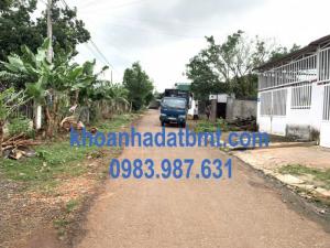 Đất TC 100% 4,2*24m,890tr,mặt tiền A6,giá tốt,1 lô duy nhất,nhiều lô xung quanh