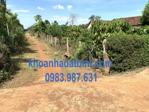 Nhà + Đất 2 mặt tiền,2 sào,TC 400m2,đg ywang,ngay hồ Eakao,Nhà vườn,Phân Lô