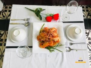 Order tôm càng sốt Singapore Bình Thạnh, ship tận nơi