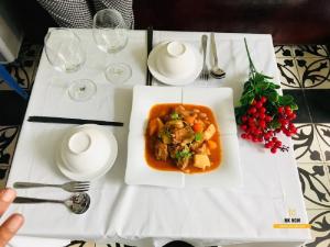 Đặt món sườn non nấu đậu Bình Thạnh