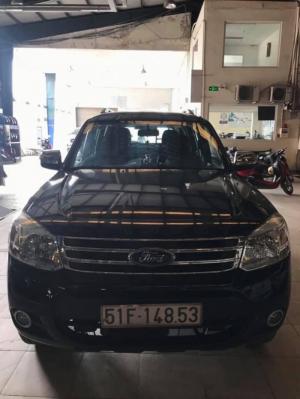 Cần bán Everest số sàn máy dầu sx2015