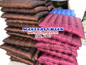 Nệm ngồi 40x40x5cm. Nệm lót ghế cafe, ghế văn phòng, nệm ngồi mì cay. Nệm ngồi - Bàn Ghế Cafe Ngọc Phát.