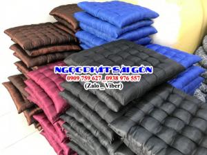 Nệm ngồi 40x40x5cm. Nệm lót ghế cafe, ghế văn phòng, nệm ngồi mì cay. Nệm ngồi - Bàn Ghế Cafe Ngọc Phát.