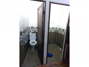 Nhà cấp 4 hẻm Lê Duẩn giá cực tốt
