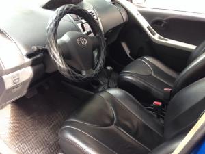 Cần bán xe Toyota Yaris 1.3AT 2008 màu xanh đại dương