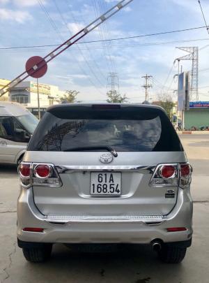 Bán Toyata Fortuner sx 2k14 màu bạc