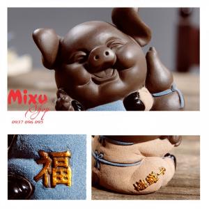 Tượng chibi chú heo may mắn