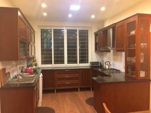 Bán nhà tại ngõ 89 đường Lạc Long Quân, Nghĩa Đô, Cầu Giấy, ÔTÔ đỗ cửa