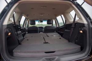 Chevrolet Trailblazer Full Option đủ màu giao xe ngay - Trả trước chỉ 300 triệu nhận xe