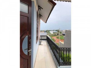 Nhà cấp 3 biệt thự sân vườn
