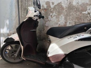 Cần tiền tết bán xe piaggio 125 libety 3vie