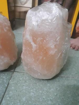 Đá Muối Himalaya Đèn Đá Muối Himalaya Giường Đá muối Himalaya hạng A sỉ toàn quốc