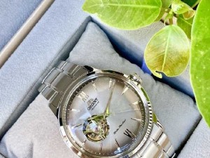 Đồng hồ Orient nam vừa ra mắt