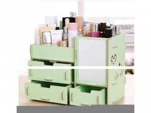 Kệ đựng mỹ phẩm 3 ngăn có gương