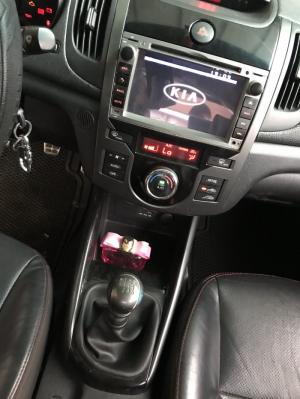 Bán Kia Forte SX 1.6MT màu đen VIP số sàn sản xuất 2011 biển Sài Gòn bản đủ
