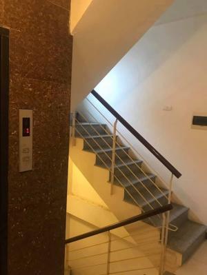 Chính chủ bán gấp nhà phố cổ Nguyễn Khuyến thang máy 38m *7 tầng mt 4,2m
