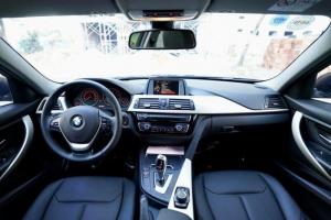 Cần Bán BMW 320I màu đen 2017 đk 2018 xe rất mới