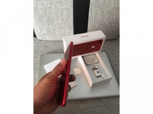 Apple IPhone 7 Plus 128Gb bbản quốc tế màu đỏ