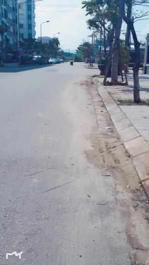 Bán lô đất đẹp thuộc đường số 2 KQH Xuân Phú, đường rộng 13,5m