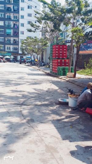 Bán lô đất đẹp thuộc đường số 2 KQH Xuân Phú, đường rộng 13,5m