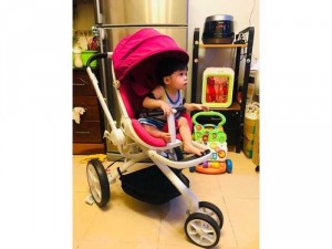 Cần thanh lý xe đẩy Quinny Modd