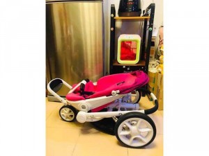 Cần thanh lý xe đẩy Quinny Modd