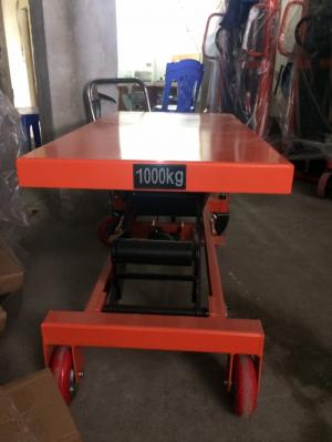 Xe nâng mặt bàn 1000kg nâng cao 1m.
