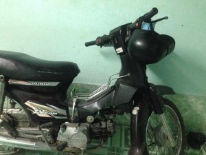 Cần bán xe dream ngon lành gọn gàn máy móc im ru.?