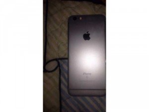 Cần bán gấp iphone 6s do kẹt tiền mình bán nha..máy ngon lành từ a tới z nha