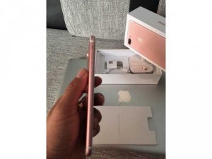Apple iPhone 7 plus 128Gb vàng hồng màn zin main zin máy đẹp cần bán lại