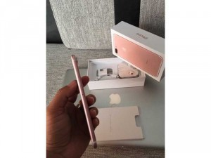 Apple iPhone 7 plus 128Gb vàng hồng màn zin main zin máy đẹp cần bán lại