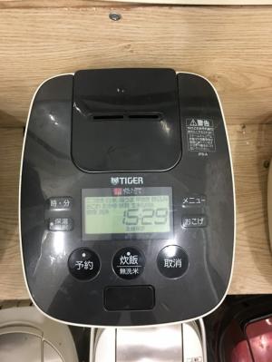 Nồi cơm nhật ih tiger JPB-A100 áp suất 2bi