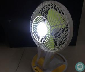 Quạt Sạc Điện Có Đèn Led NX5319