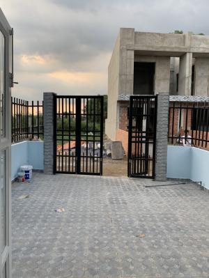 Chủ nhà cđịnh cư bán gấp nhà gần chợ Bình Chánh