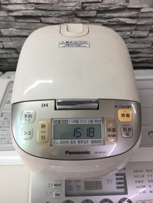 Nồi cơm điện nhật Panasonic sr-hc151