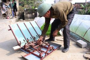 Máy cấy lúa mạ sân 4 hàng kéo tay thủ công mua ở đâu tại Nam Định giá rẻ nhất