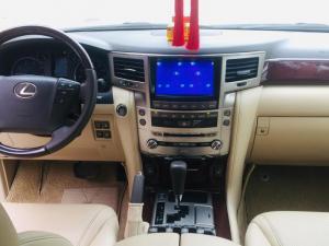 Lexus LX570 màu vàng cát, nội thất kem. sản xuất và đăng ký 2012, tư nhân chính chủ.