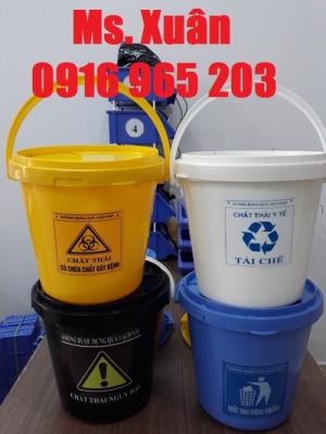 xô y tế 5 lít xe tiêm màu xanh, vàng, đen, trắng