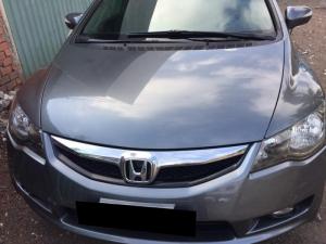 Bán em Civic 2010 màu xám chì, xe bản full 2.0 số tự động