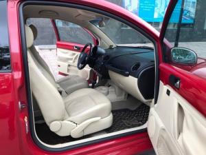 Gia đình cần bán Wolnwagen New Beetle 2.0, số tự động