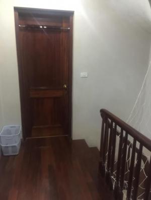 Bán căn lô góc 5T, DT57m2, MT10m phố Quán Thánh, ô tô vào nhà