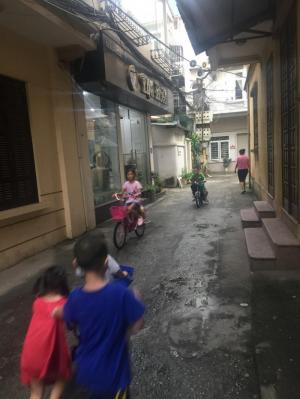 Bán căn lô góc 5T, DT57m2, MT10m phố Quán Thánh, ô tô vào nhà