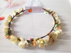 Vòng hoa đội đầu 5