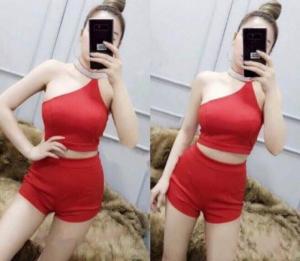 Set áo sát nách chân váy đính nút 2 túi kiểu