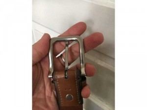 Khoá thắt lưng Hilfiger hàng xịn, bản 3,5cm, hợp kim sáng bóng lúc nào cũng như mới, giá bán: 250k