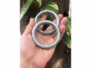 Vòng cẩm thạch thiên nhiên