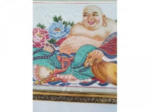 Tranh Phật Di Lặc Đại cát thêu chữ thập