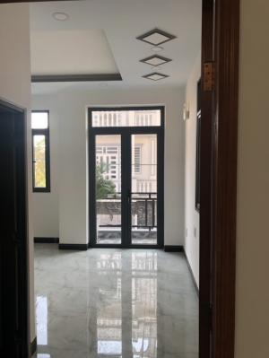 Bán nhà đường Đào Tông Nguyên, Nhà Bè, Tp.HCM. DT 6m x 13.5m. 3 lầu đúc, 4PN,