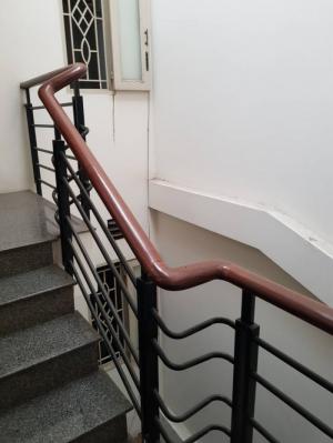 Cần bán gấp nhà 1 trệt 2 lầu, 90m2, 4.5 tỷ